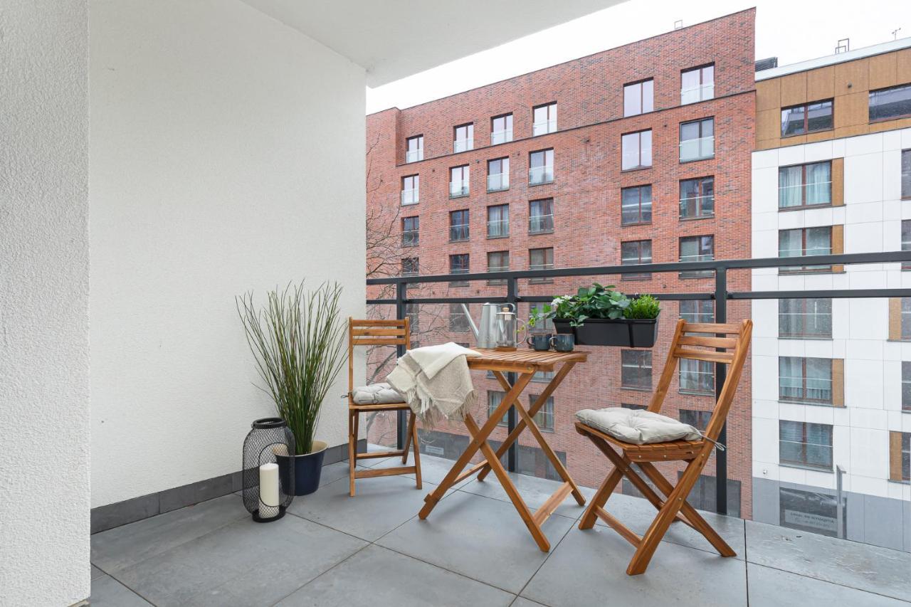 Ecru Luxurious Apartment In Port Praski With Balcony Wwa35 ワルシャワ エクステリア 写真