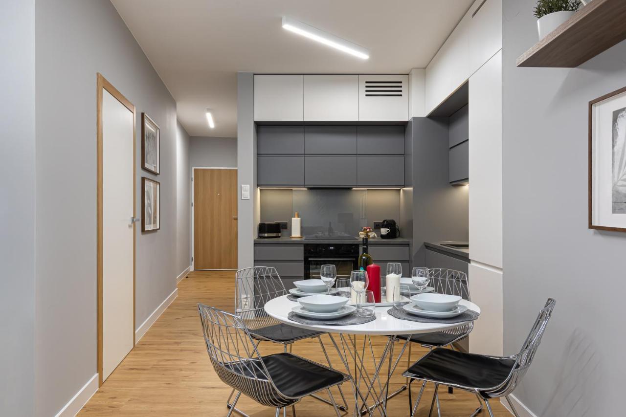 Ecru Luxurious Apartment In Port Praski With Balcony Wwa35 ワルシャワ エクステリア 写真